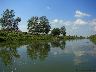 ici-colo.ro: Delta Dunarii pentru cei comozi - Colina, Canalul Lipovenilor, lacul Solomon, Golful Holbina