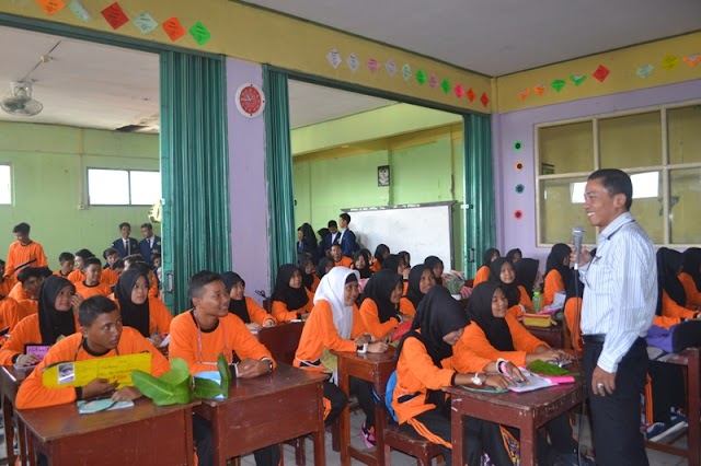 Mengintip MPLS Di SMK Lingga Kencana YKS