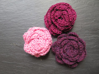 broches en crochet pour Donne moi ta main pour l'EDM