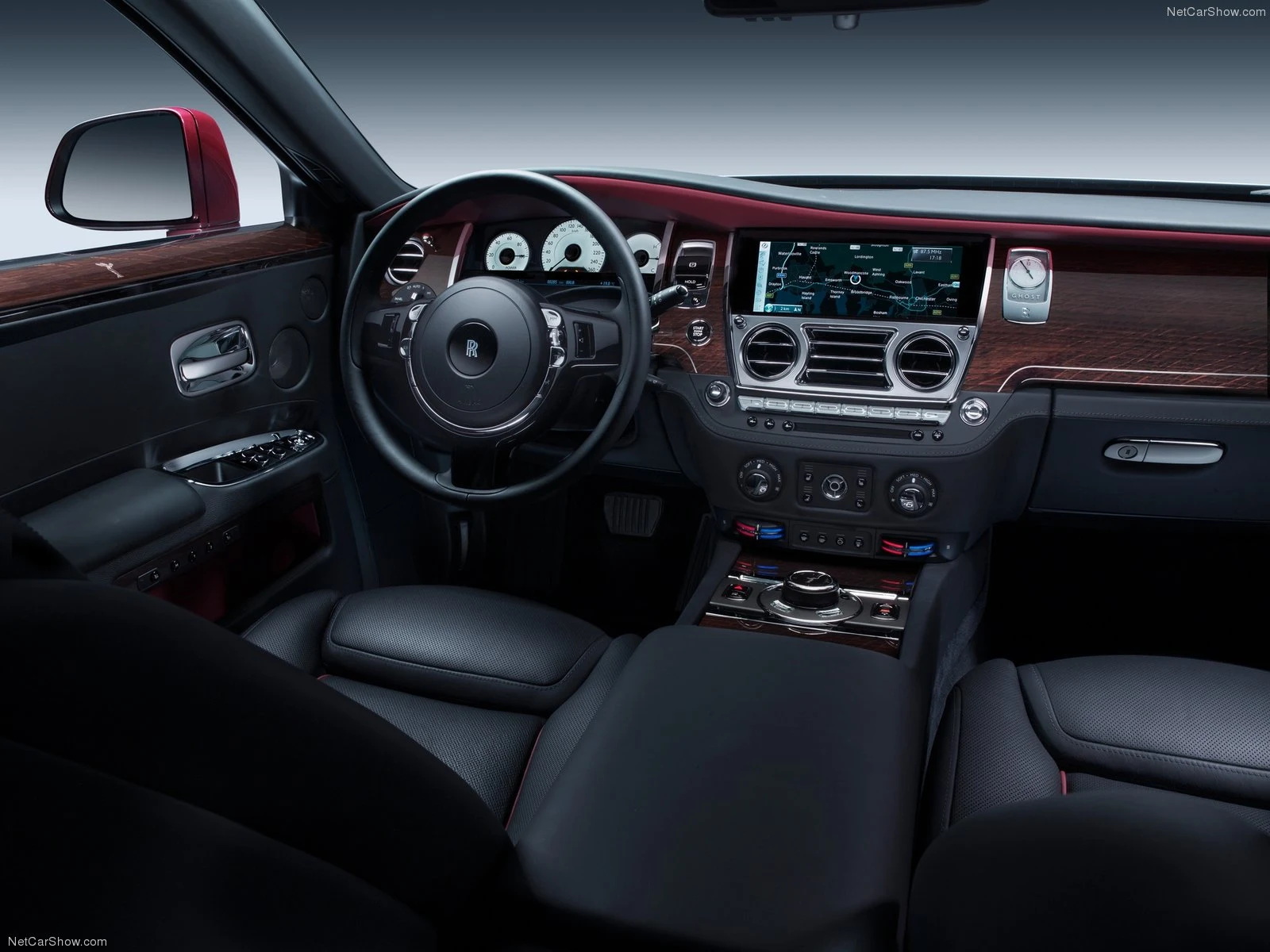 Hình ảnh xe siêu sang Rolls-Royce Ghost Series II 2015 & nội ngoại thất