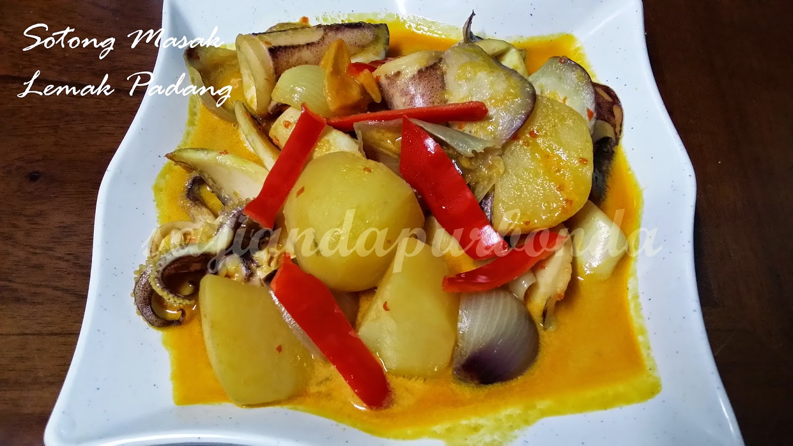 Kitchen Mak Tok (Sajian Dapur Bonda): Sotong Masak Lemak 