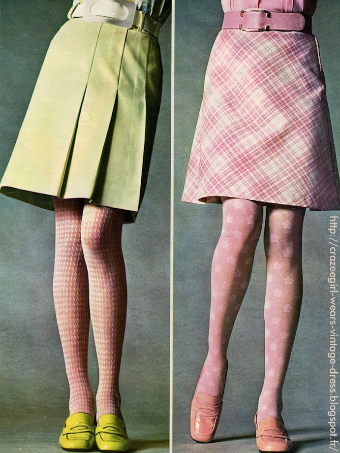 pleated and aline skirts , patent pink and green loafers Renast , tights Maxandre 1969 vintage mod twiggy annees 60