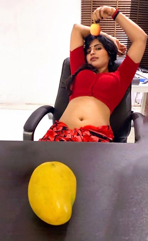 Shree Rapaka navel hot actress naked the lust