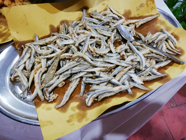 frittura di pesce a buffet