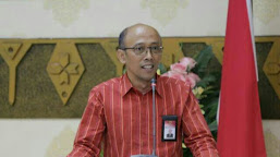 Hari ke 2 UN SMP, Ombudsman temukan dugaan pihak sekolah mengerjakan soal UN matematika.
