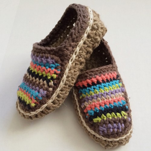 Striped Moccasins - Free Pattern