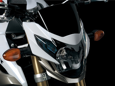 News Aksesoris Suzuki GSR750 Sportbike