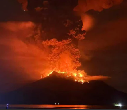 Airport closes as tsunami alert is triggered by Indonesian volcanic eruption