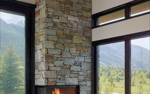 Desain Ruang Tamu Modern dengan Fireplace Sentuhan Hangat dalam Renovasi