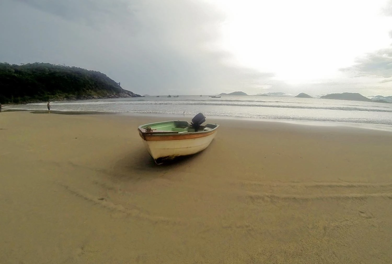 Praia de Naufragados