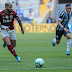  Flamengo vence o Grêmio, coloca a mão na taça, e pode ser campeão brasileiro no próximo fim de semana, sem entrar em campo.