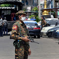 Junta Militer Myanmar Kewalahan Melawan Kelompok-kelompok People's Defense Force. 