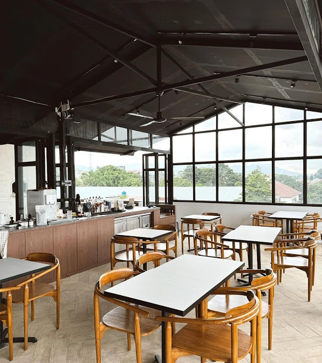 Cafe Rooftop di Bandung Terbaru