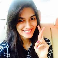 Kriti Sanon Without Makeup Pictures