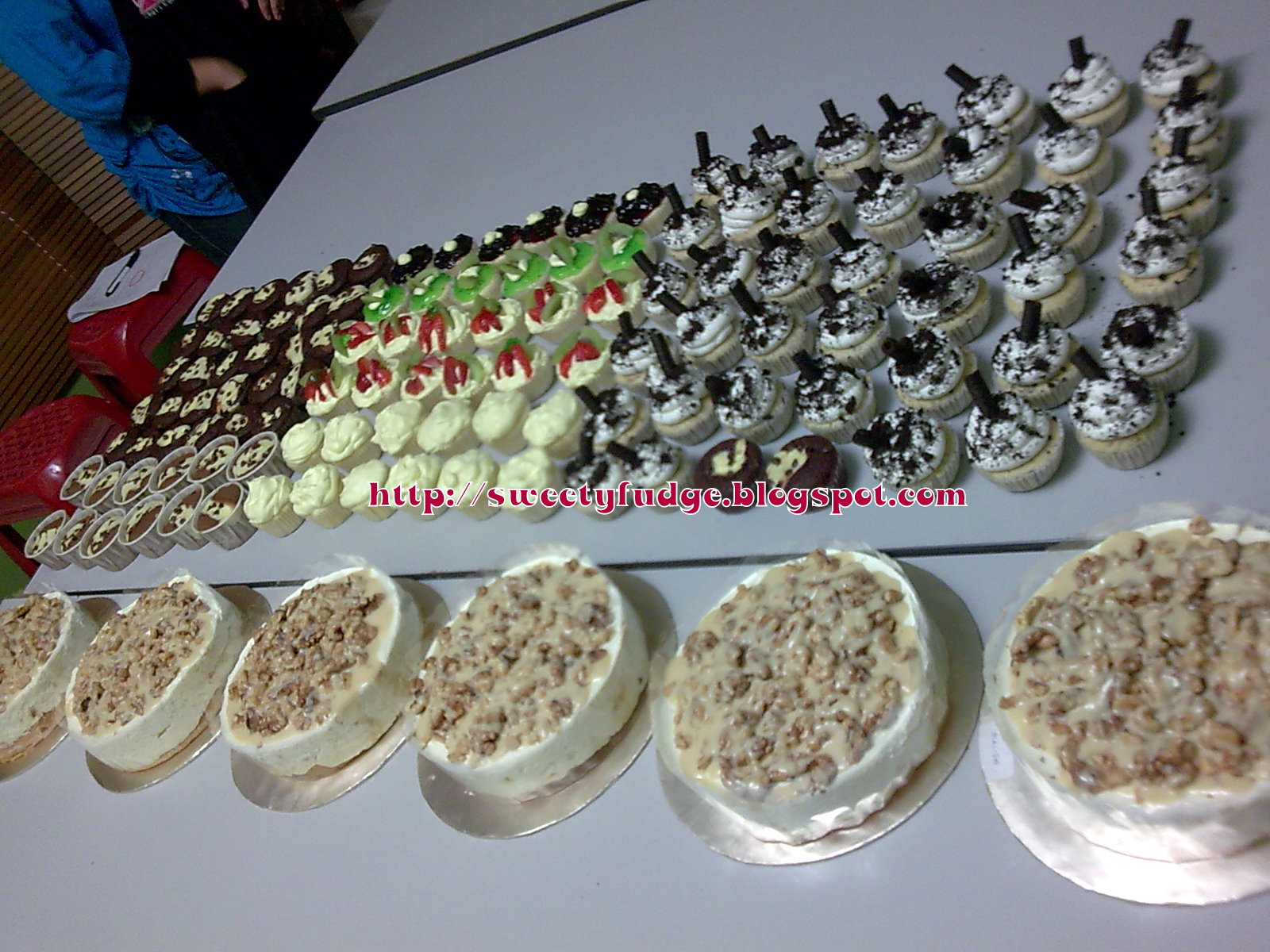 Sweetyfudge Bakery (001925672-X): Class Premium Cheese 