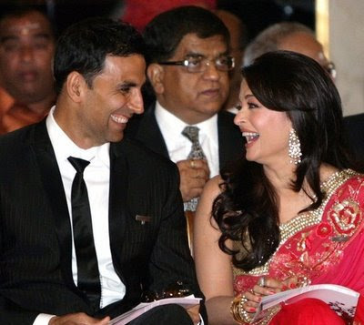 Padma Shri Awards Ceremony - Aishwarya Rai and Akshay Kumar Photo Collection