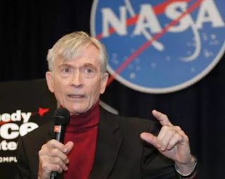 Spotlight : John Young, Who Set Records In Space With Nasa,Died