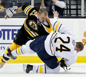 Shawn Thornton vs Robyn Regehr