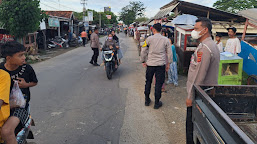 Polsek Sukagumiwang Lakukan Patroli Ngabuburit di Pusat Keramaian Selama Ramadan
