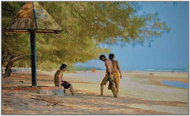 Pantai Lombang;10 Top Destinasi Wisata Sumenep;