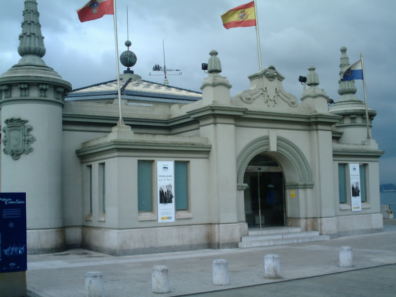 Entrada Palacete del Embarcadero