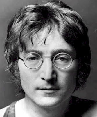 Rostro de John Lennon con lentes