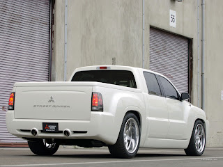 Pick-up Mitsubishi - Street Raider Concept