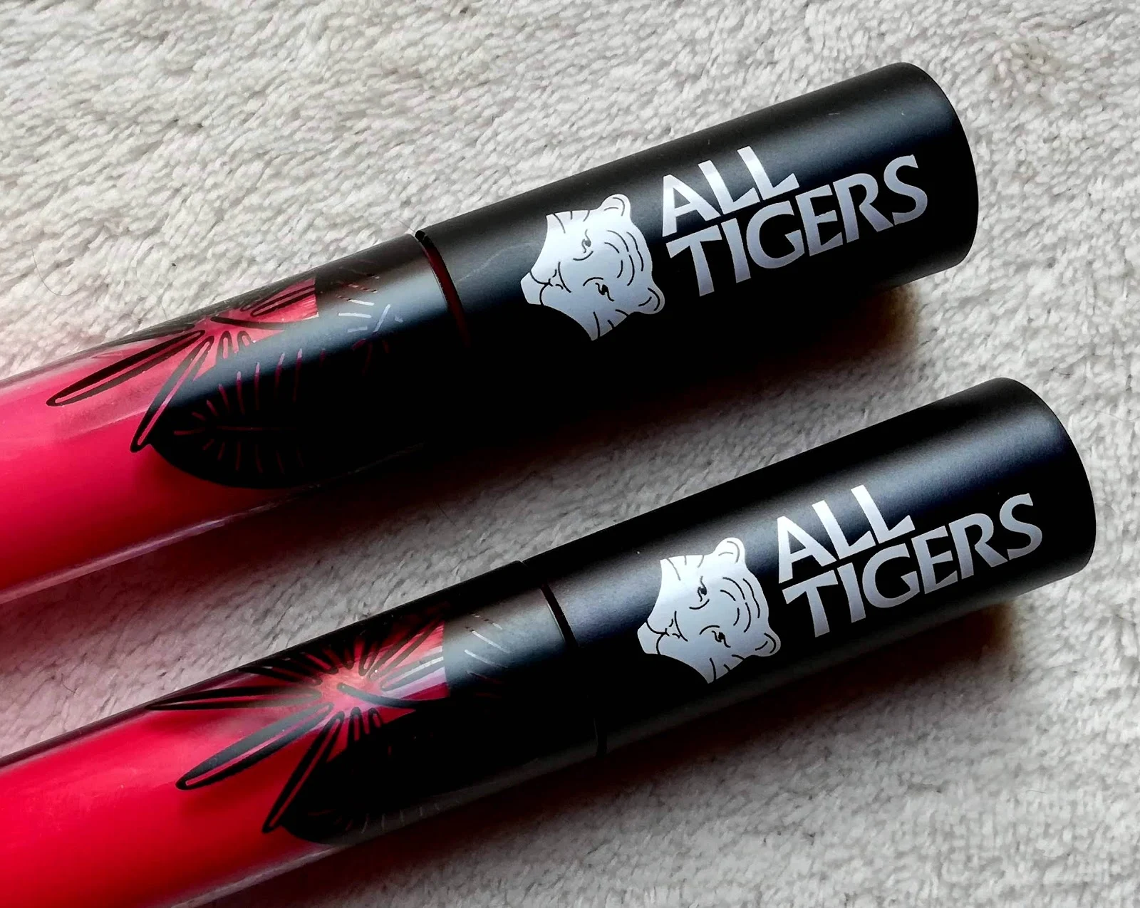 ALL TIGERS  Découverte de la nouvelle marque de lipstick mat, naturel & vegan