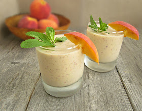 Peach and Banana Smoothie