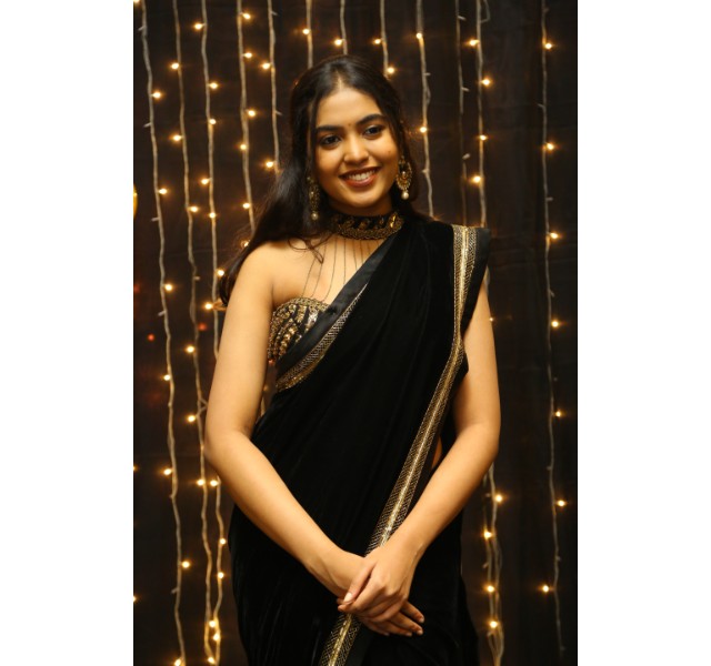 Shivatmika, Telugu actress, black sleeveless saree, traditional glamour, Shivatmika latest stills, timeless elegance.