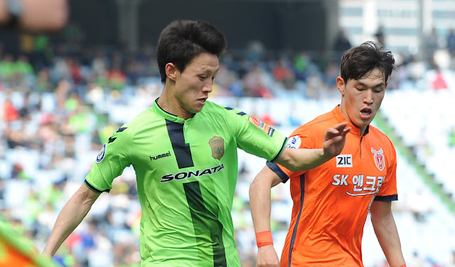 Jeonbuk Hyundai Motors Lee Jae-sung is set to return from international duty to face the visiting Jeju United this weekend (Photo credit: Hyundai-Motors.com)
