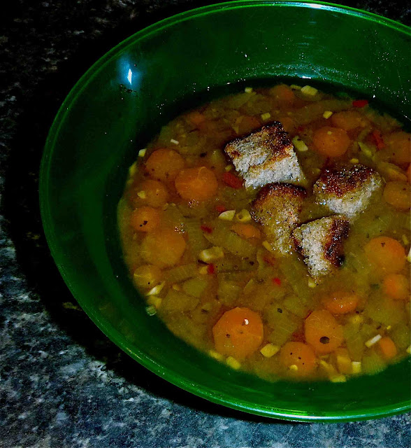 gluten free split pea, egg free split pea, meat free split pea, crock pot split pea, oil free split pea