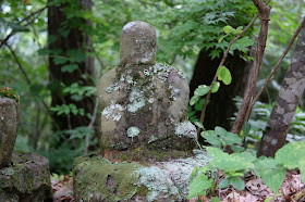 生坂村大日向の石仏　如意輪観音