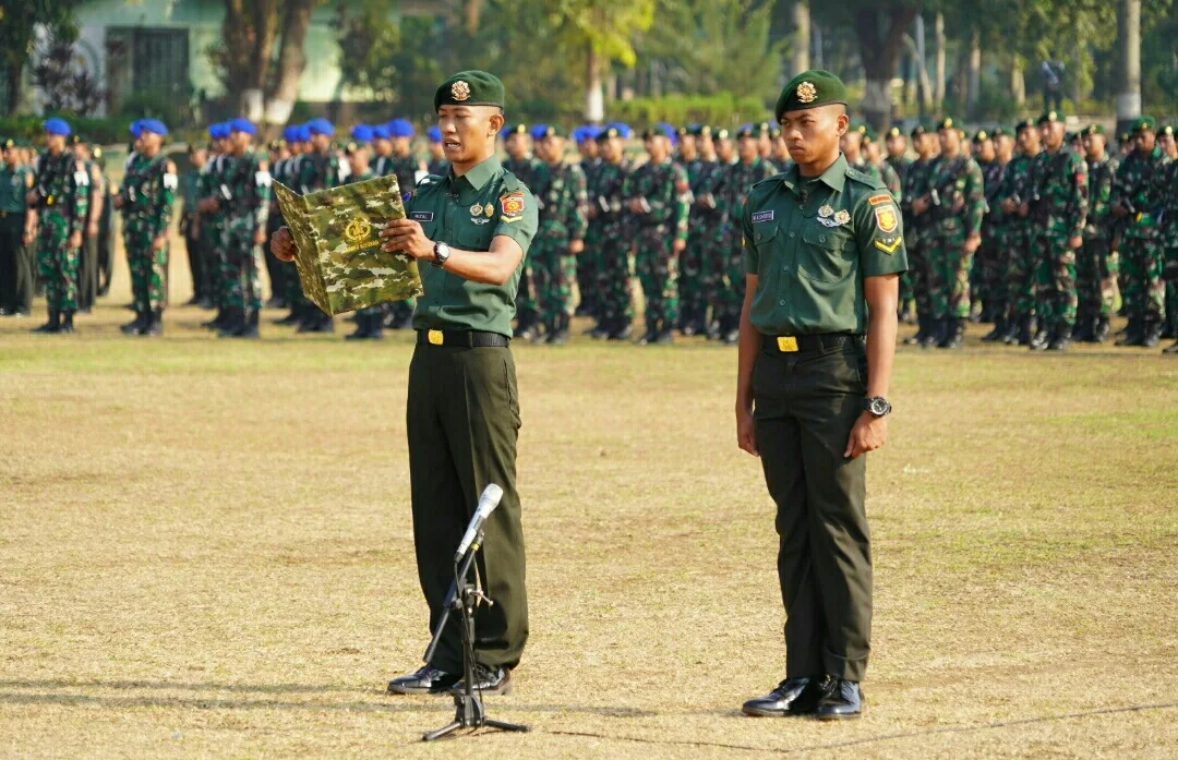 Irdivif 2 Kostrad Pimpin Upacara Bendera 17 Oktober 2023