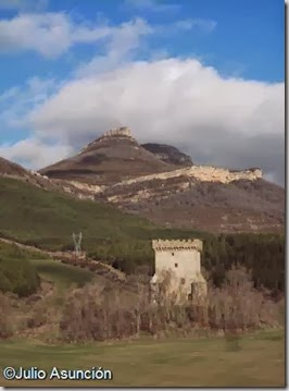 Torre de Celigüeta y peña de Izaga