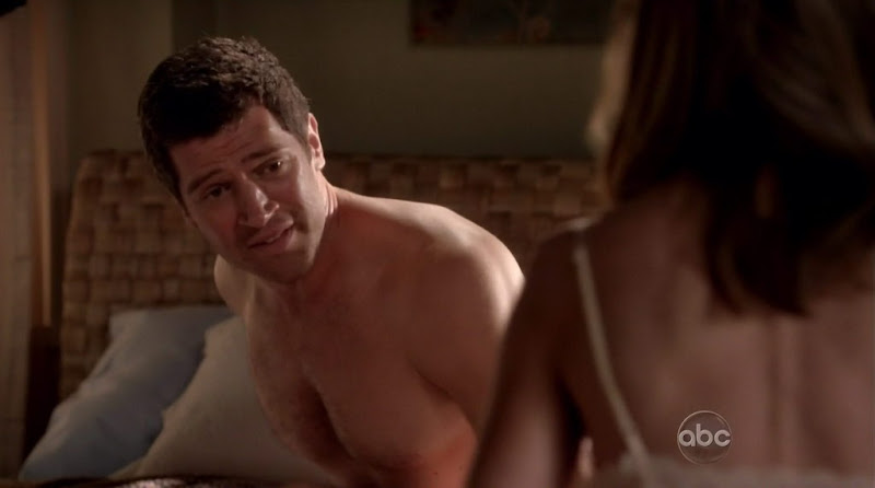 Jeremy Davidson Shirtless on Brothers and Sisters s5e05