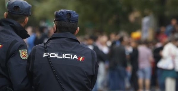 ¿Puede la Policía entrar sin permiso en una casa porque se celebre una fiesta ilegal? 