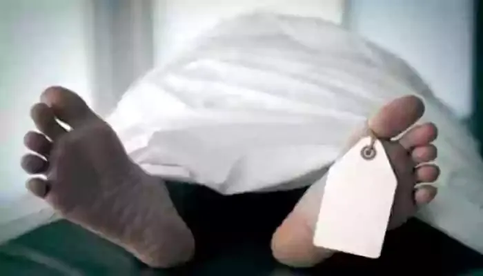 ঈদ কেনাকাটা করে বাড়ি ফেরা হলো না গৃহবধুর !