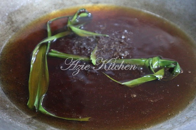 Bubur Kacang Hijau Dengan Durian - Azie Kitchen