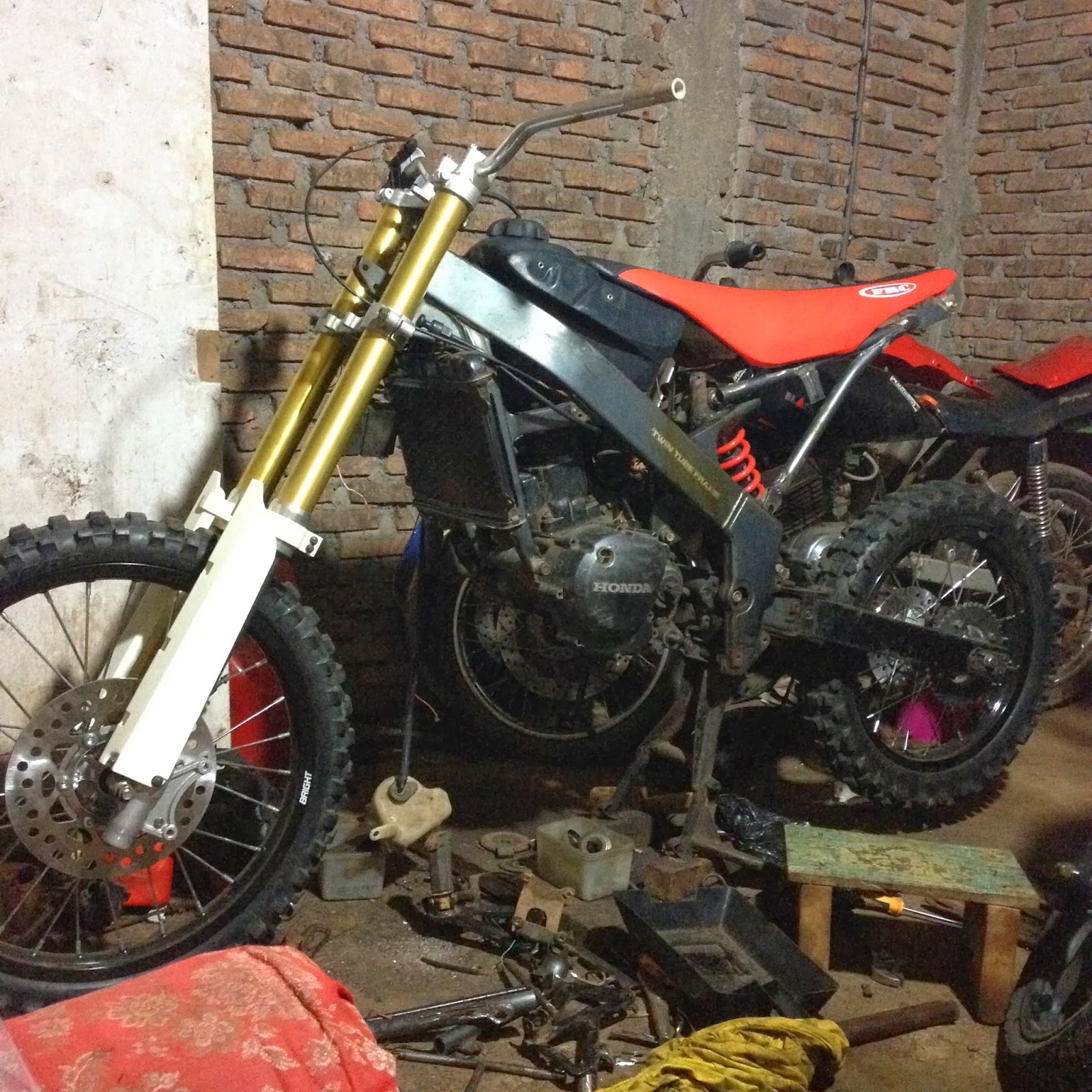 86 Modif Motor Trail Satria 2 Tak Modifikasi Trail 