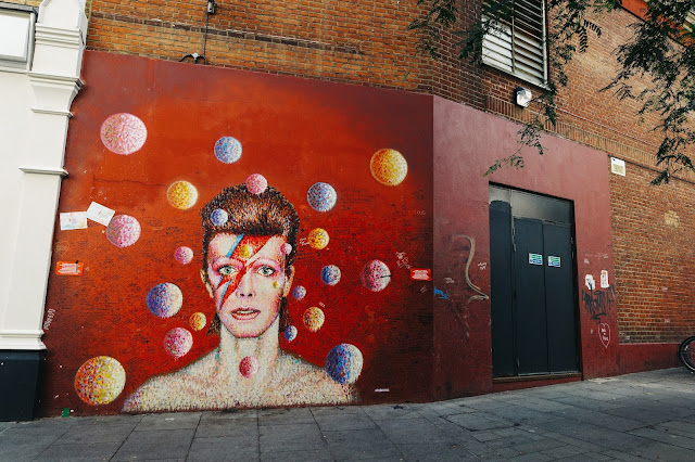 デヴィッド・ボウイの壁画（David Bowie Mural）