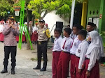 Anggota Polsek Sedati Sidoarjo ,Beri Penyuluhan  Anti Bullying dan Memperingati Hari Guru