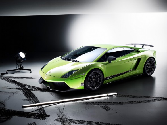 Superleggera 2010 Lamborghini Gallardo LP 570-4 top wallpaper