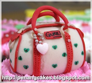 PenangCakes__Evadis_Cupcakes-Gucci_Handbags