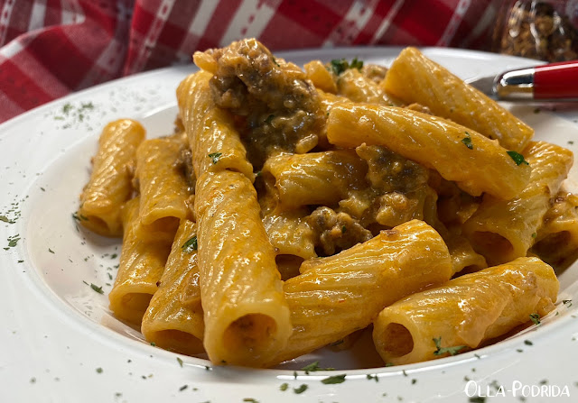 Rigatoni%20with%20Sausage%20&%20Fennel%202.PNG