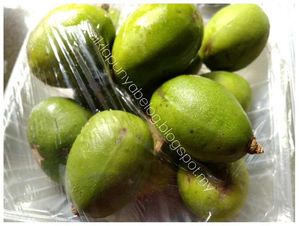 Buah kedondong : Tengok pun dah kecur liur!