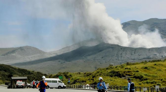 Gunung Aso dijepang Meletus