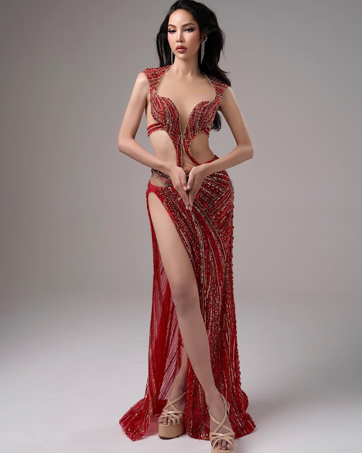 Natthida Sungsri – Most Beautiful Thailand Transgender Women's Red Evening Gowns