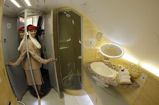 emirates airlines stewardess