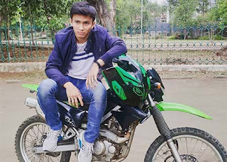 Thoriq Hafidz Naik Motor